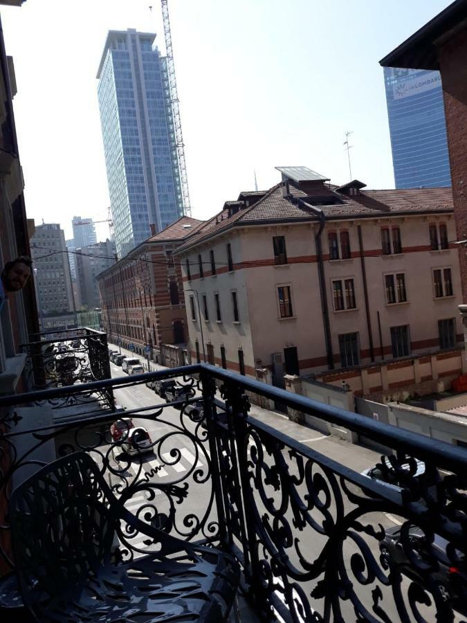 Appartamento Con Vista Milão Exterior foto