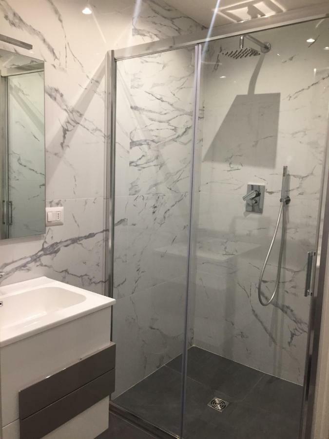 Appartamento Con Vista Milão Exterior foto